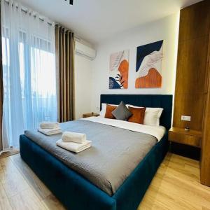 Skyline Central Studio Tirana