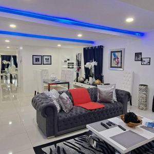 Kandi Paramount Executive 1BR 140sqm and 400mbps