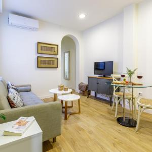 Comedias II & old town by ELE Apartments