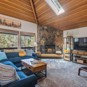 6 Lynx Sunriver