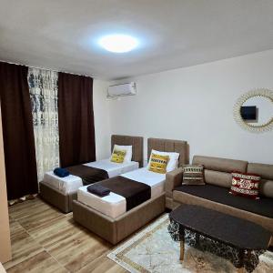 Cozy centrally located room for up to three or four guests family rooms 10 min walk from city center