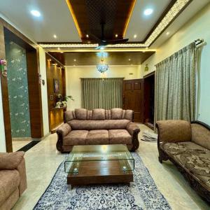 Ultra Luxurious 4 Floor Villa