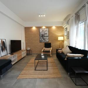 Lovely Front Garden 2 BDRM Nea Smyrni