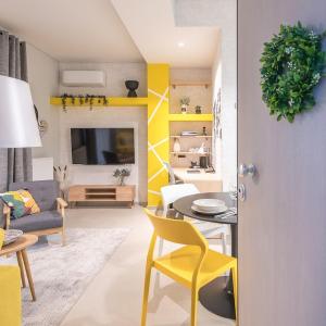 Affordable Luxury with parking 300Mbps wifi