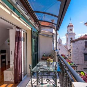 Apartments and Rooms Villa Erede
