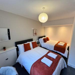 Room 1 Shared House in L6