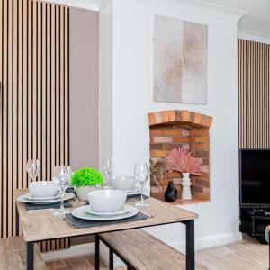 Enchanting 4 spacious bedrooms