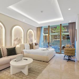 Luxury Living Studio in the Heart of Business Bay
