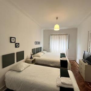 Habitación grande para 3 centro Lisboa