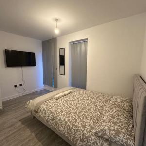 Large Ensuite Room in Manchester with Free Parking