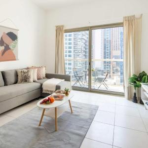 Frank Porter - Marina Views Tower B