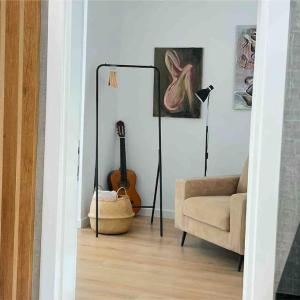 City Center TheBeeApartment, Myslym Shyri