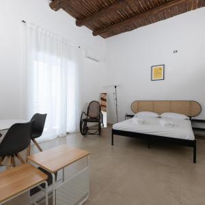 Tofa Apartments By Dimorra