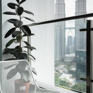 Legasi KgBharu KLCC View PS4 Next To KLCC & Train