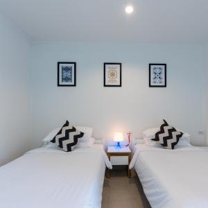 Maikhao Hotel, Phuket