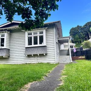Cozy Home Stay at Hillsborough Road - Auckland City