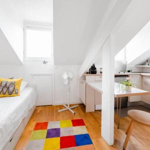 Studio Renovated Chic Location