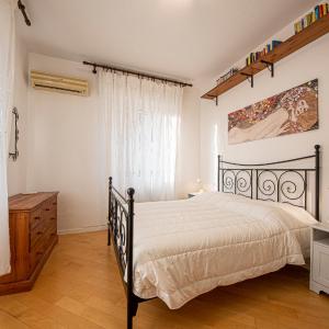 HouSmart Treves 2