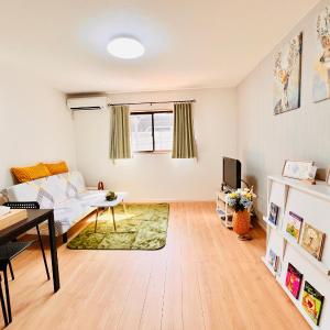 4BR Spacious Home, 10min to Umeda, 8 Guests