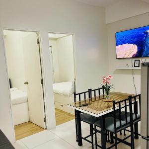 Riverfront City 2 Suite Room