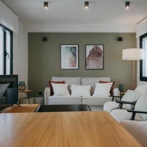 Elegant y luminoso- 2Bd 2Bth- Center