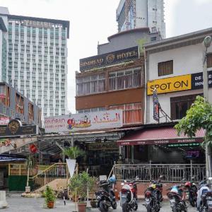 OYO 90106 Sindbad Hotel