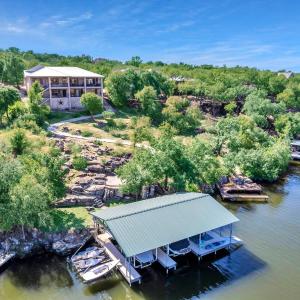 Lake Marble Falls on The Rocks and Concierge Service