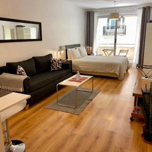 Apartamento Céntrico y Moderno con Balcon, Piscina, Gimnasio y Laundry