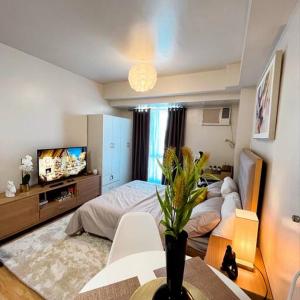 IT Park Gem - Cozy Studio with Netflix and Pool Access
