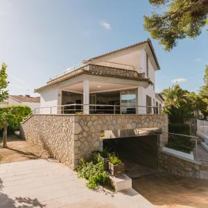 Villa Coll