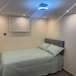 Newly Built Private Ensuite Room