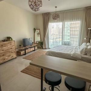 Stylish studio, center area, close to Burj Khalifa