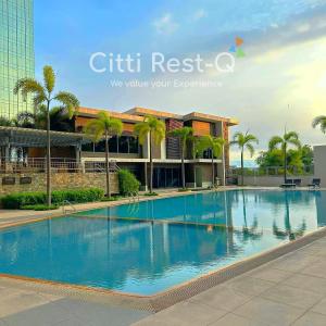 Spacious Unit Free Wifi & Netflix in Alabang TLB-1
