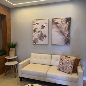 Belo apartamento com garagem a 250 mts da praia