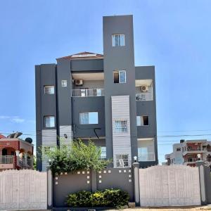 Njais Apartments A 1 and 2-Bed with AC & Full Backup Power