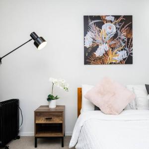 Sky Stars Cityscape Studio Bliss CBD Living
