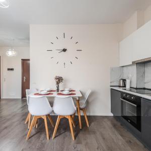New Boulevard Condo / 10' walk from Tirana Center