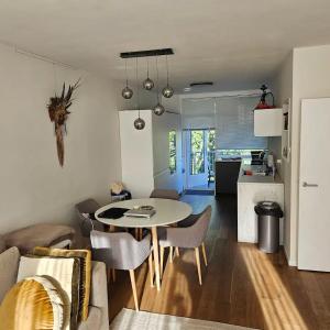 The Amsterdam - South Apartment