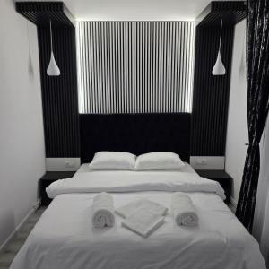 AIM & Residence
