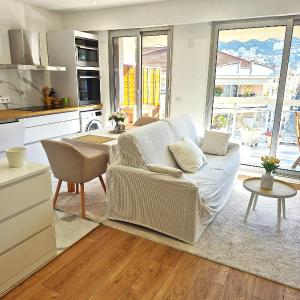 Superbe Appartement Luxueux Spacieux 50 m2 Port Nice