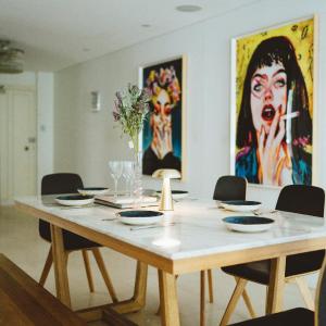 Stylish 2 Bedroom Apt free P at Darlinghutst
