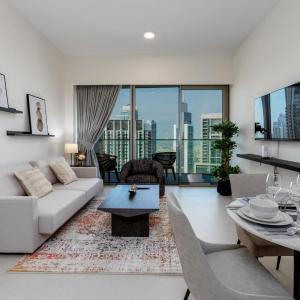 Allsopp & Allsopp - Near Burj Khalifa 1-Bedroom Apartment in Grande Residence, Downtown