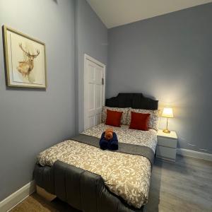 Studio - Sleeps 2 - Parking - Close to Paddington