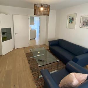 H3 with 3,5 rooms, 2 BR, livingroom and big kitchen, modern and central