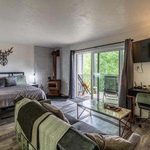Studio Purgatory Townhome 110 - The Copper Bungalow - Durango CO