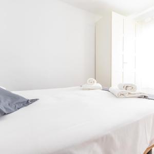 FUN BUILDING - GROUND FLOOR with TERRACE by HOMEABOUT