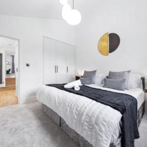 Stylish Asaph House in Prime Brixton , Wi-Fi , Sleeps 4