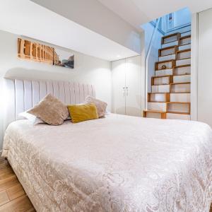 Duplex Climatisé en Hyper Centre de Bordeaux