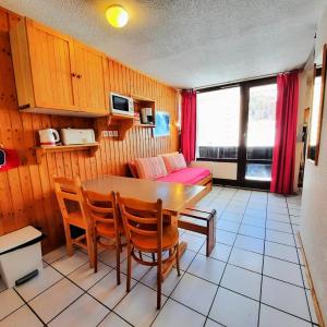 Résidence Villaret - studio cabine pour 4 personnes vue sur les pistes MAE-5414