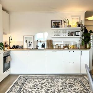 Cosy Room 10M to Oslo S ONLY WOMEN